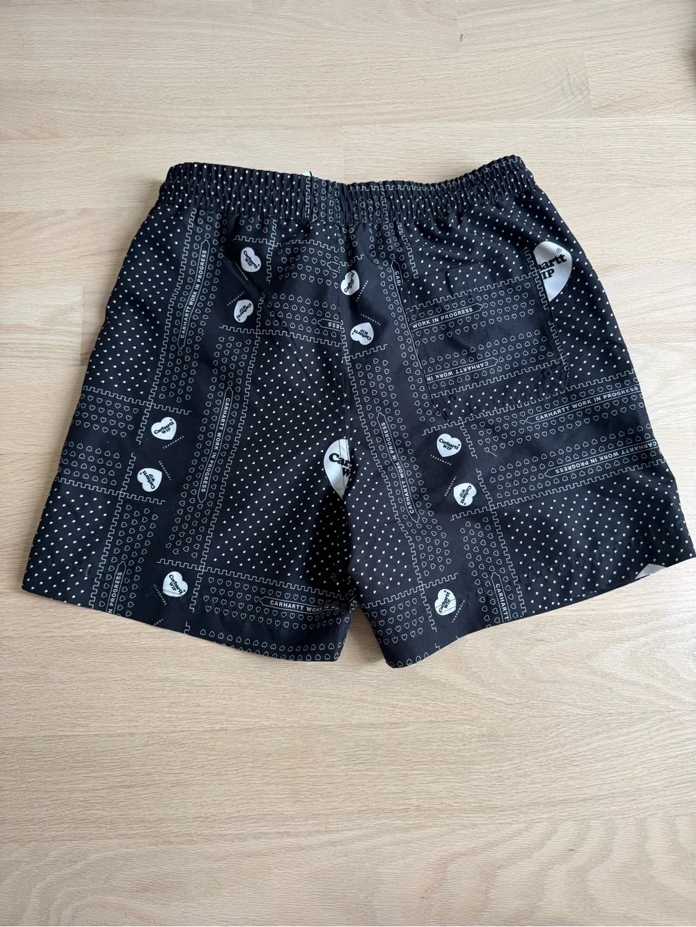 Carhartt WIP Slater Swim Trunks Heart Bandana Print Black NEW Mens S